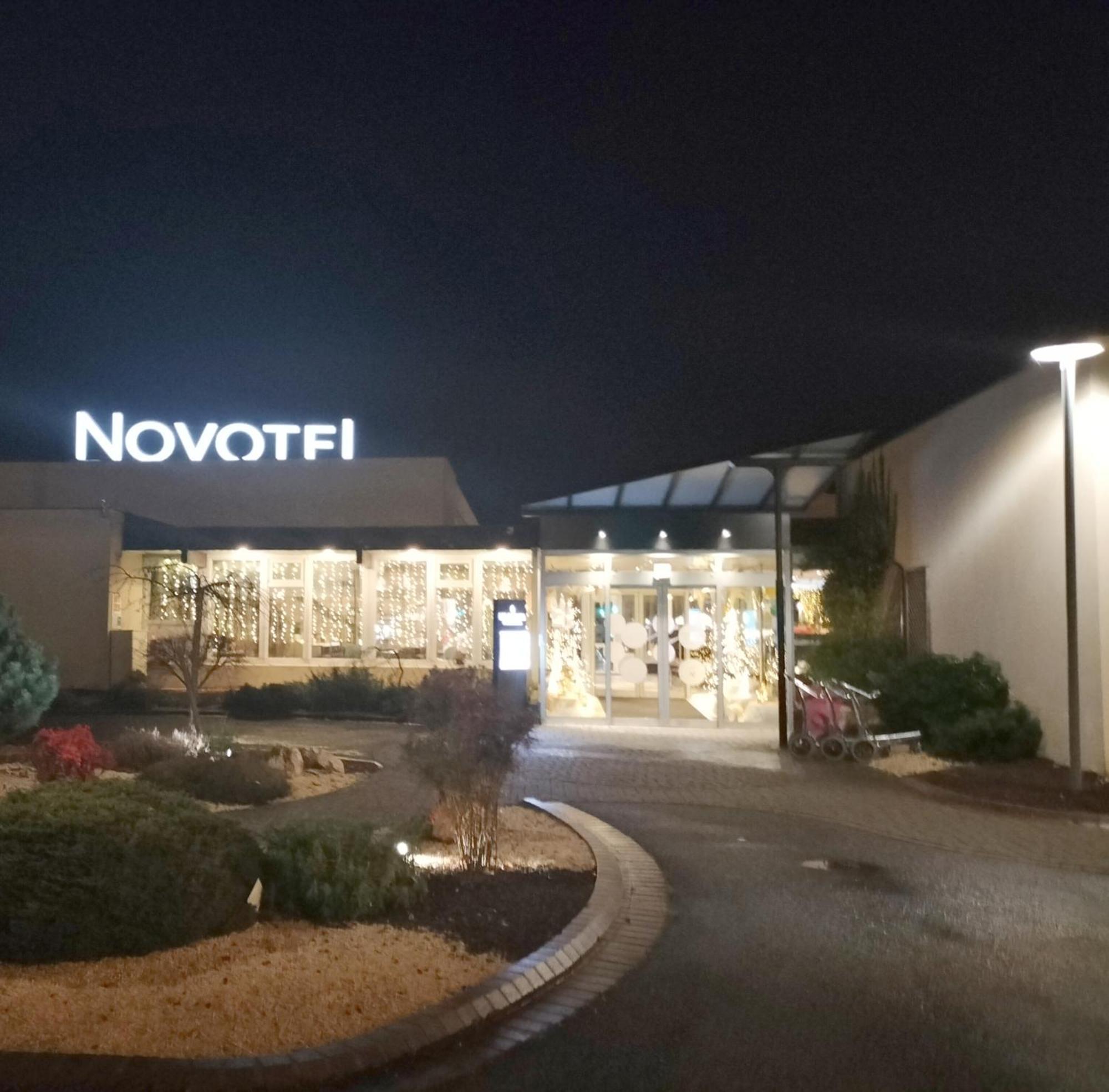 Novotel Dijon Sud Marsannay-la-Côte Exterior foto